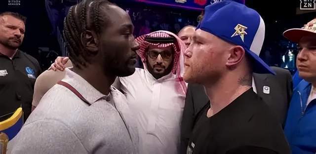 要么把人砸, 推土机, 三位打分裁